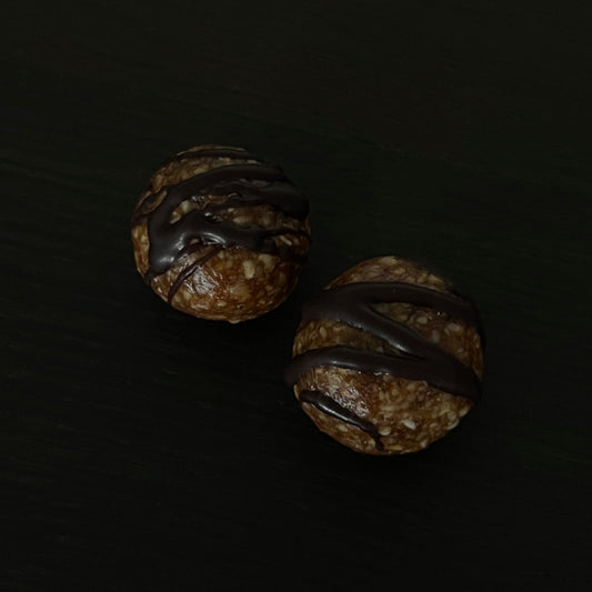 DATE ENERGY BALLS